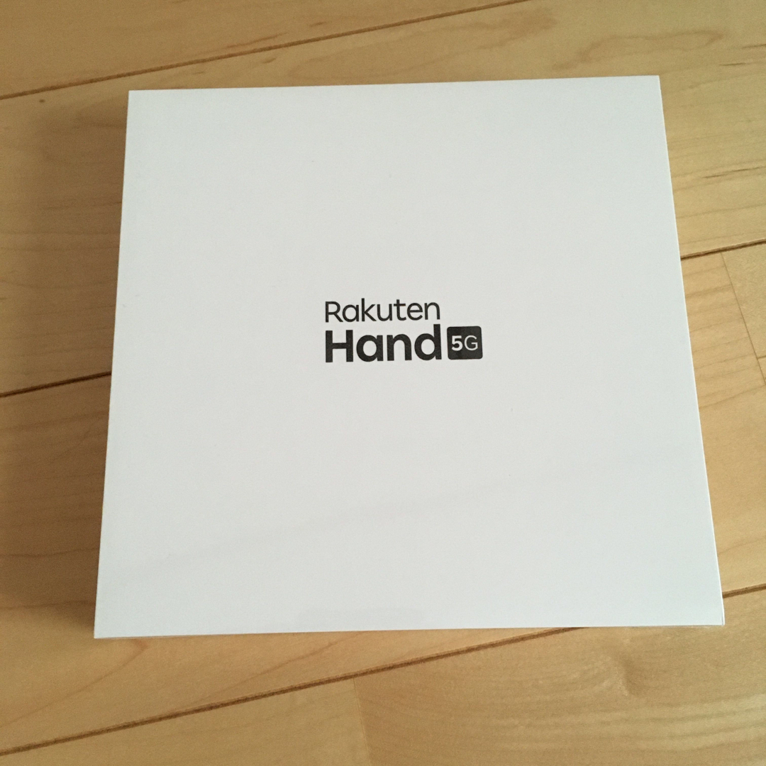 未開封　Rakuten Hand 5G Red P780 モバイル