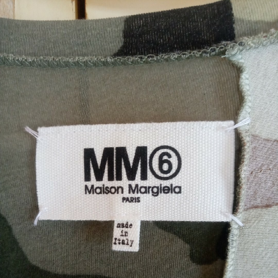 MM6(エムエムシックス)のMaison Margiela ６ MM６ カモフラージュ柄 半袖Tシャツ 中古 メンズのトップス(Tシャツ/カットソー(半袖/袖なし))の商品写真