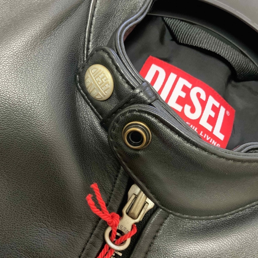 DIESEL(ディーゼル)の洗練されたデザイン DIESEL  L-Metalo  レザージャケット　羊革 メンズのジャケット/アウター(レザージャケット)の商品写真