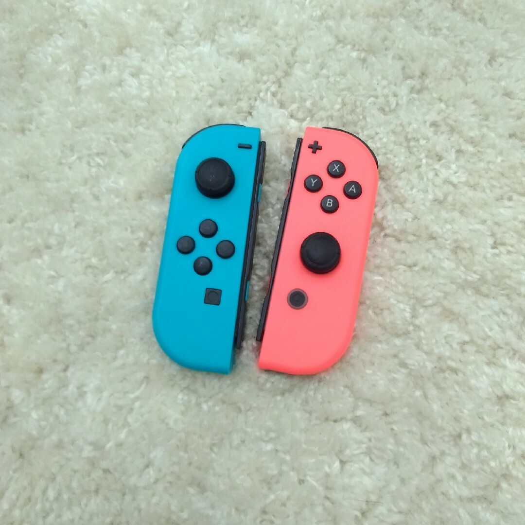 Nintendo Switch(ニンテンドースイッチ)のジョイコン　ジャンク品 エンタメ/ホビーのゲームソフト/ゲーム機本体(その他)の商品写真