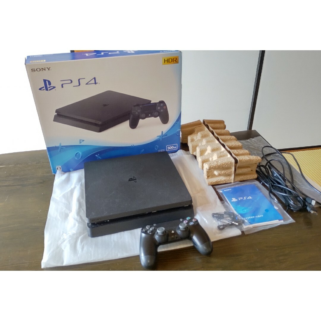 SONY PlayStation4 本体 CUH-2200AB01