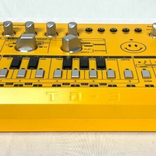 美品 BEHRINGER リズムマシン TD-3-FIM シーケンサー-