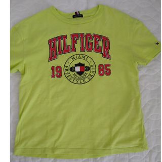 トミーヒルフィガー(TOMMY HILFIGER)のトミーヒルフィガー　Tシャツ　サイズ122(Tシャツ/カットソー)