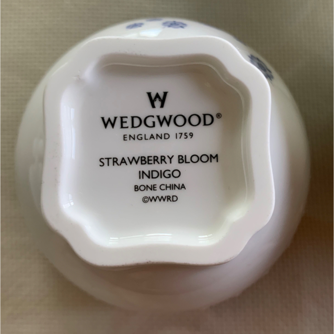 WEDGWOOD(ウェッジウッド)のウェッジウッド　ティーカップ　5個セット インテリア/住まい/日用品のキッチン/食器(食器)の商品写真