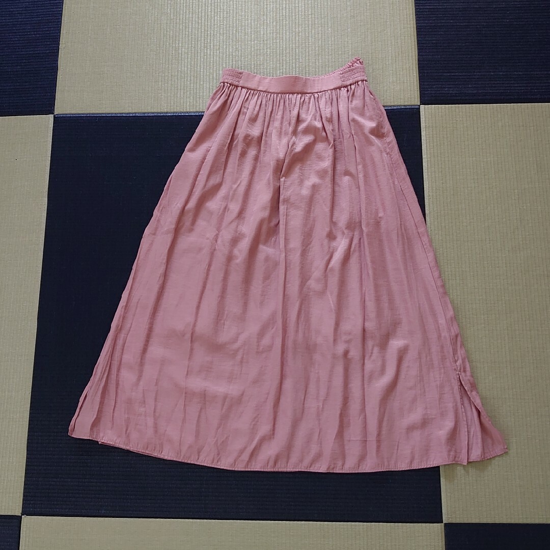 UNIQLO(ユニクロ)のユニクロ　UNIQLO　フレアスカート　ピンク　M レディースのスカート(ロングスカート)の商品写真