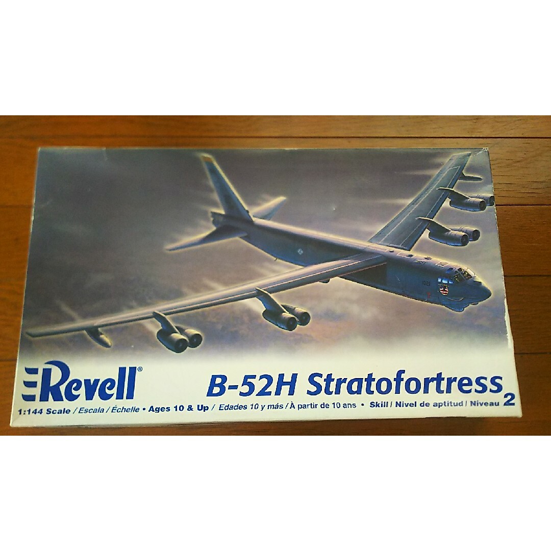 LEVEL(レベル)のB-52H  Stratofortress  1/144  レベル エンタメ/ホビーのおもちゃ/ぬいぐるみ(模型/プラモデル)の商品写真