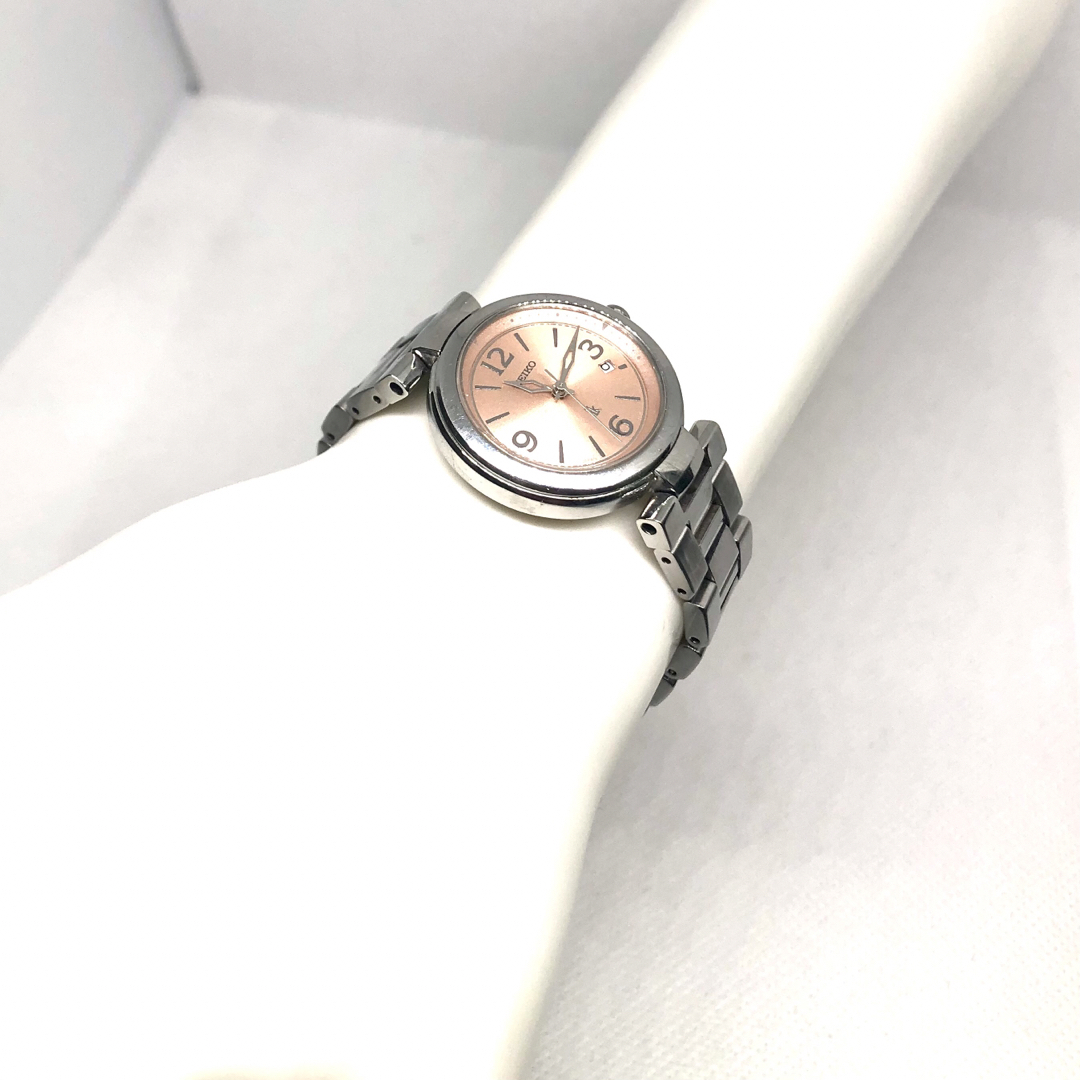 生産完了商品 稼働品 SEIKO セイコールキア クォーツ ピンク系 価格