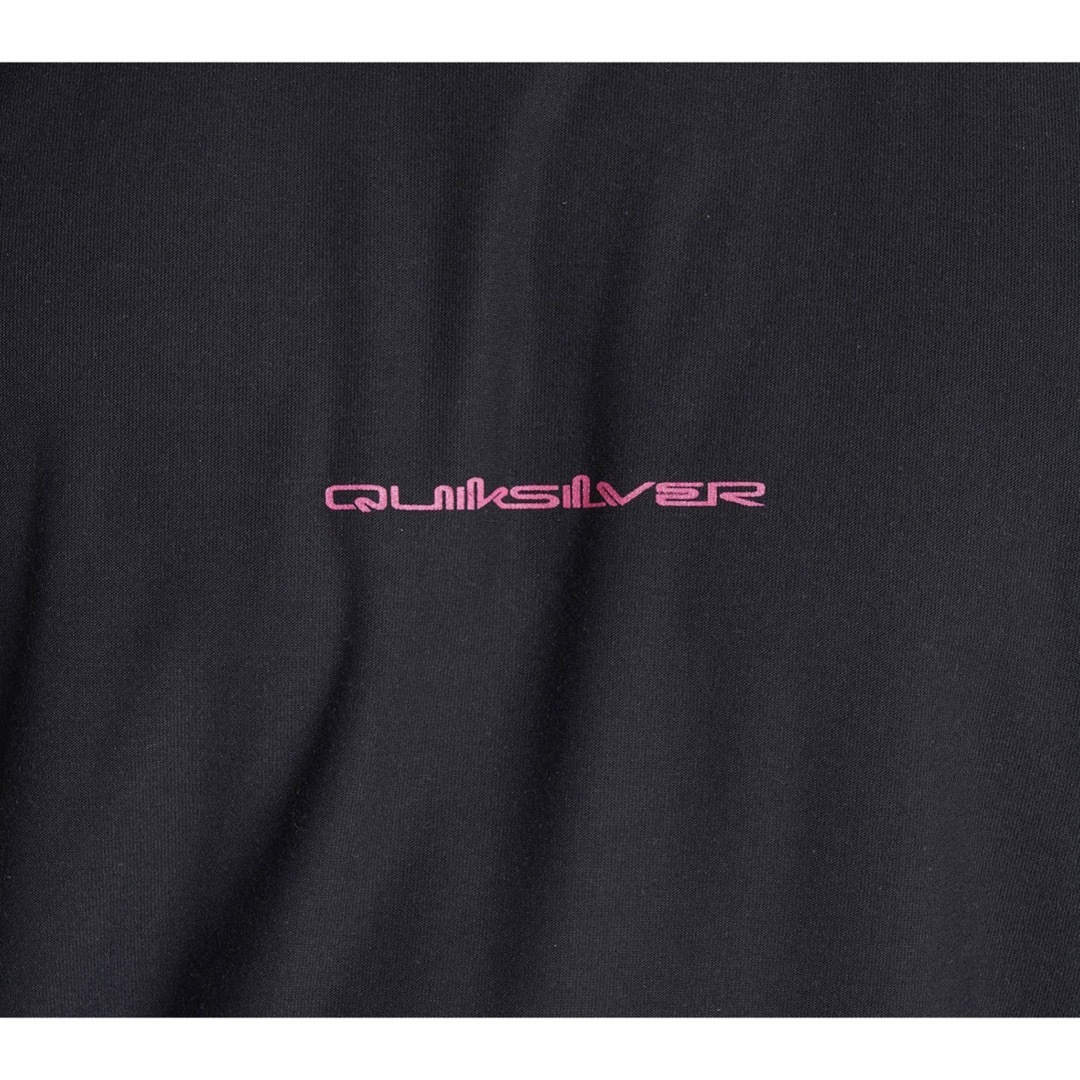 QUIKSILVER(クイックシルバー)の新品タグ付き　QUIKSILVER  半袖　ラッシュガード　定価　4730円① メンズの水着/浴衣(水着)の商品写真