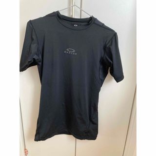 オークリー(Oakley)のオークリー　トレーニングTシャツ(トレーニング用品)