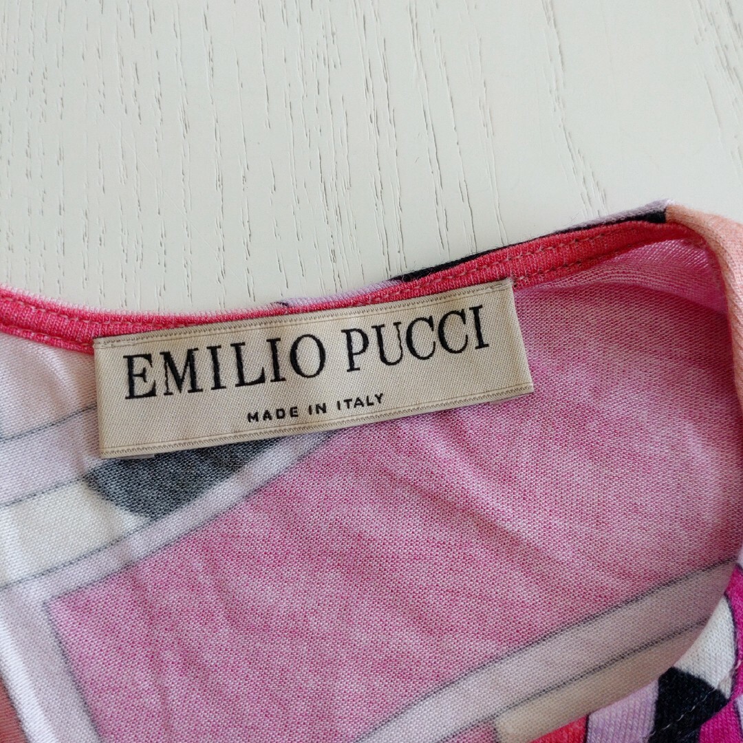 EMILIO PUCCI(エミリオプッチ)の【EMILIO PUCCI】半袖カットソー プッチ柄 レディースのトップス(カットソー(半袖/袖なし))の商品写真