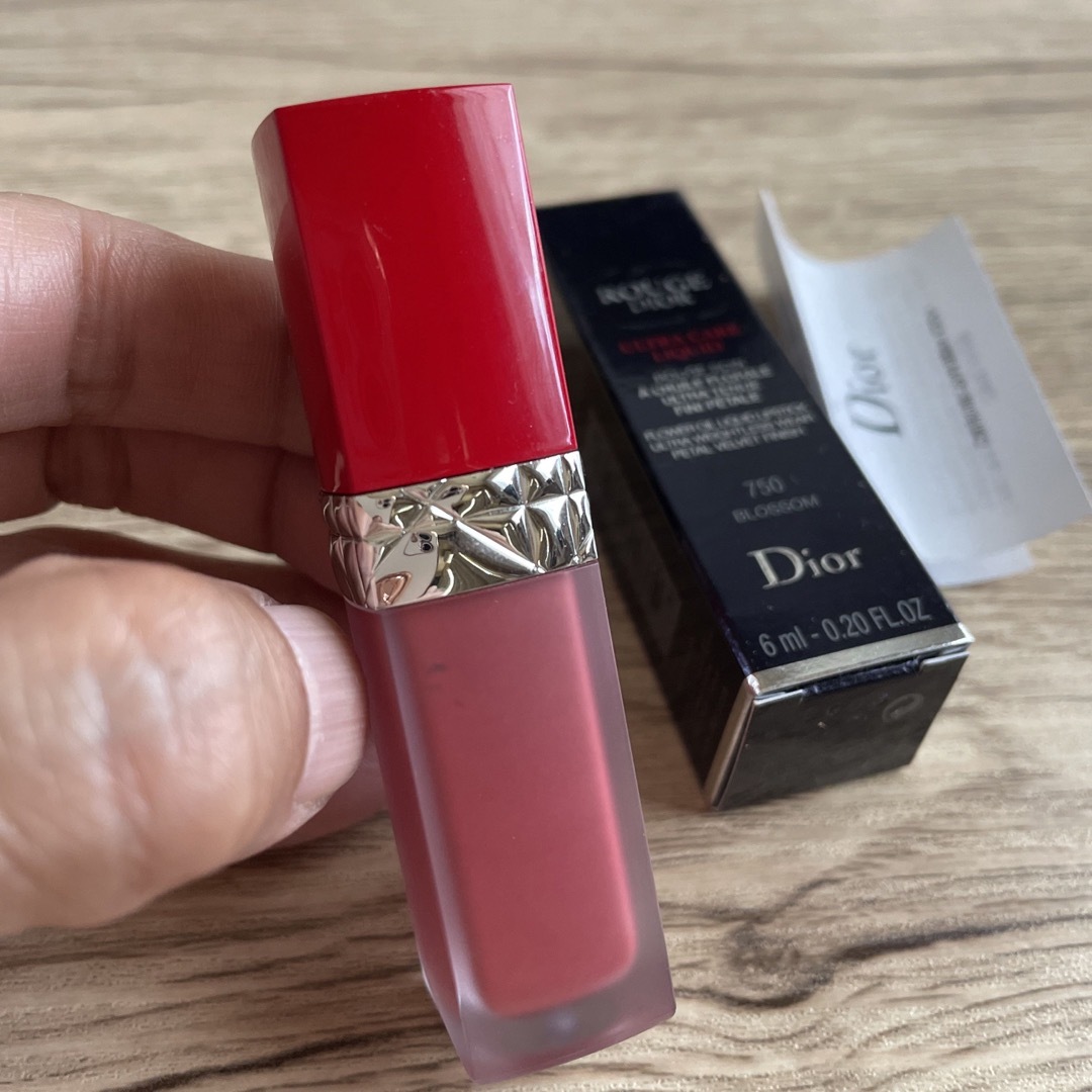 Christian Dior(クリスチャンディオール)のルージュリキッドウルトラリキッド　口紅値下げしました コスメ/美容のベースメイク/化粧品(口紅)の商品写真