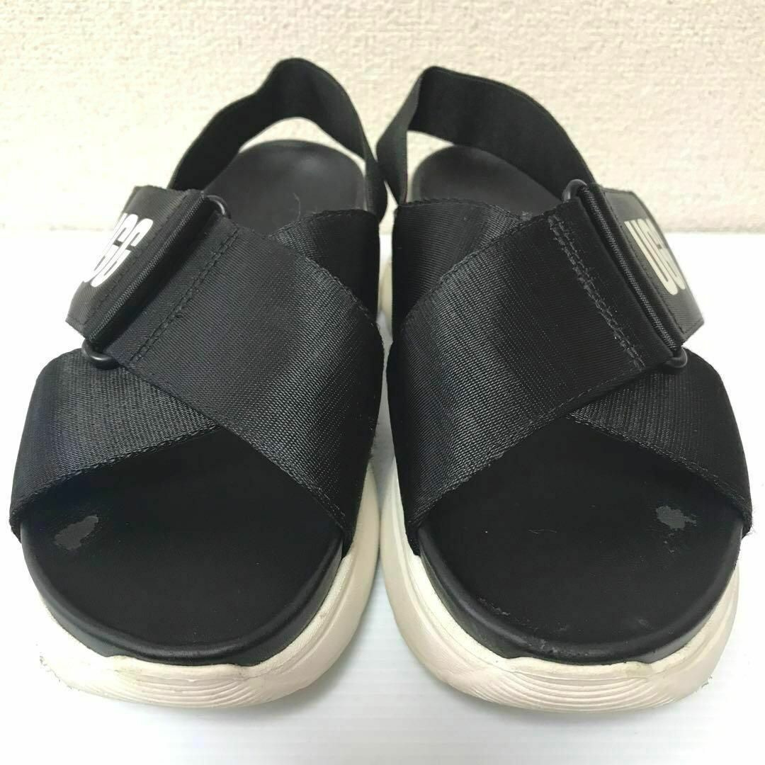 UGG(アグ)のレディース　サンダル　UGG アグ　黒　23 22.5 夏 レディースの靴/シューズ(サンダル)の商品写真