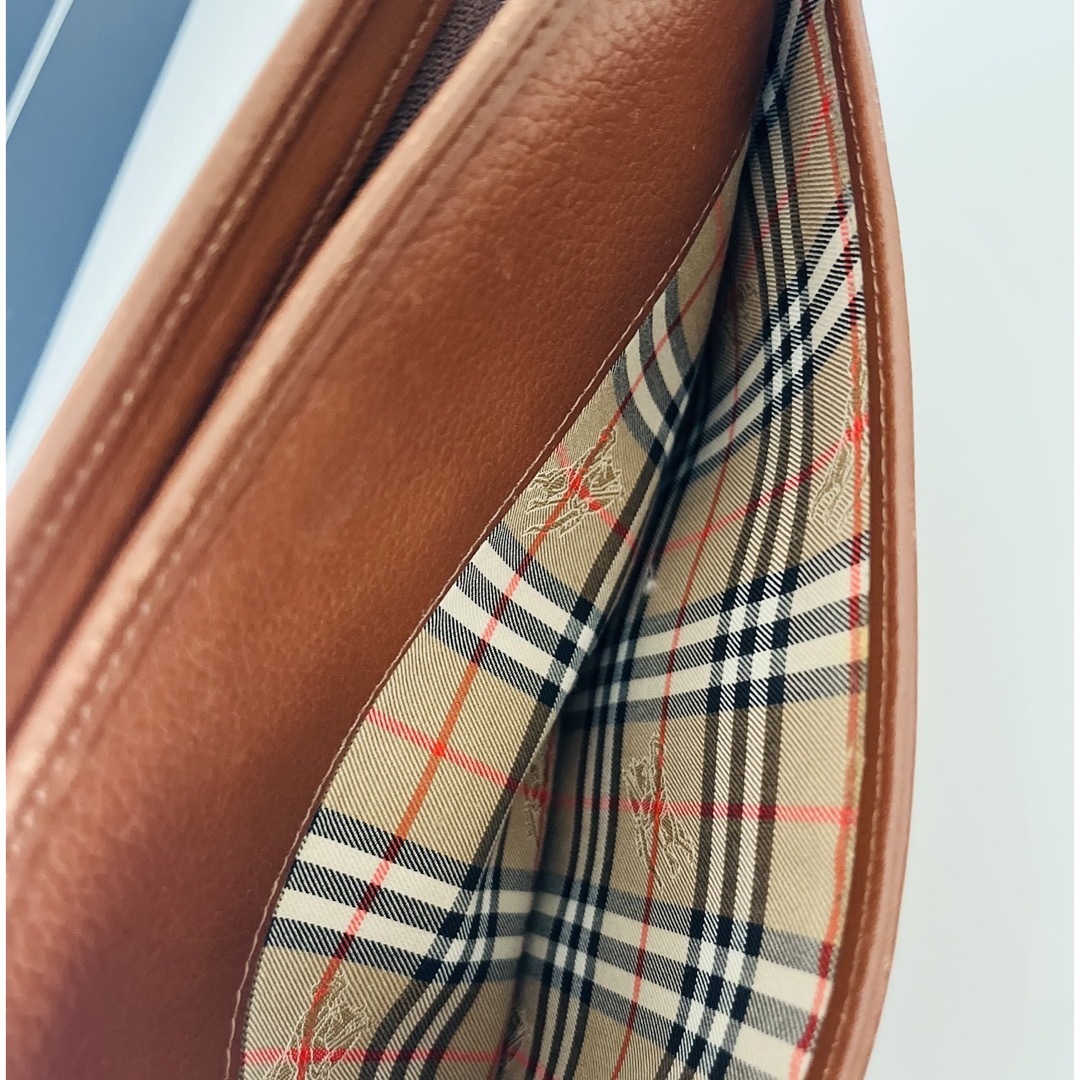 BURBERRY(バーバリー)のBurberry バック レディースのバッグ(ハンドバッグ)の商品写真