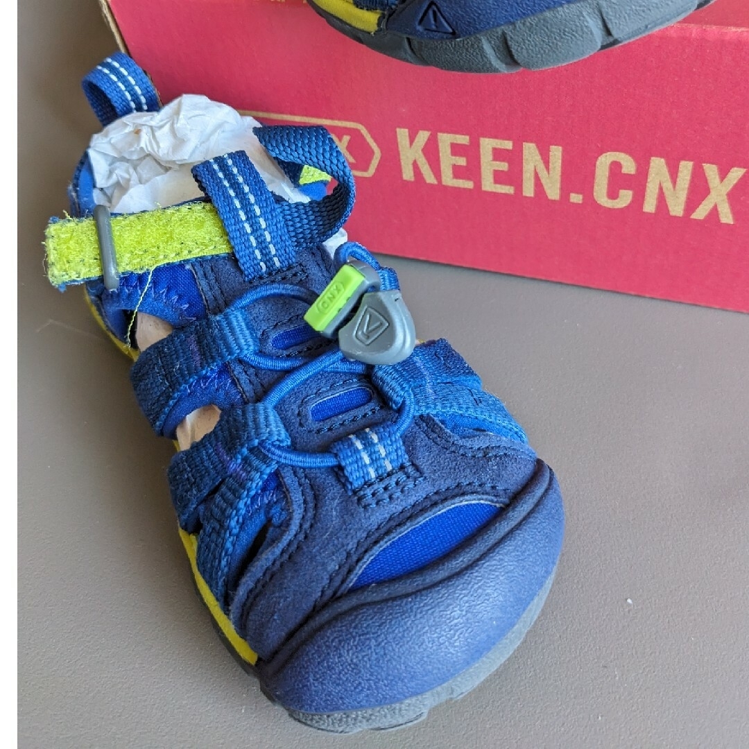 KEEN(キーン)のkeen　サンダル　17cm キッズ/ベビー/マタニティのキッズ靴/シューズ(15cm~)(サンダル)の商品写真