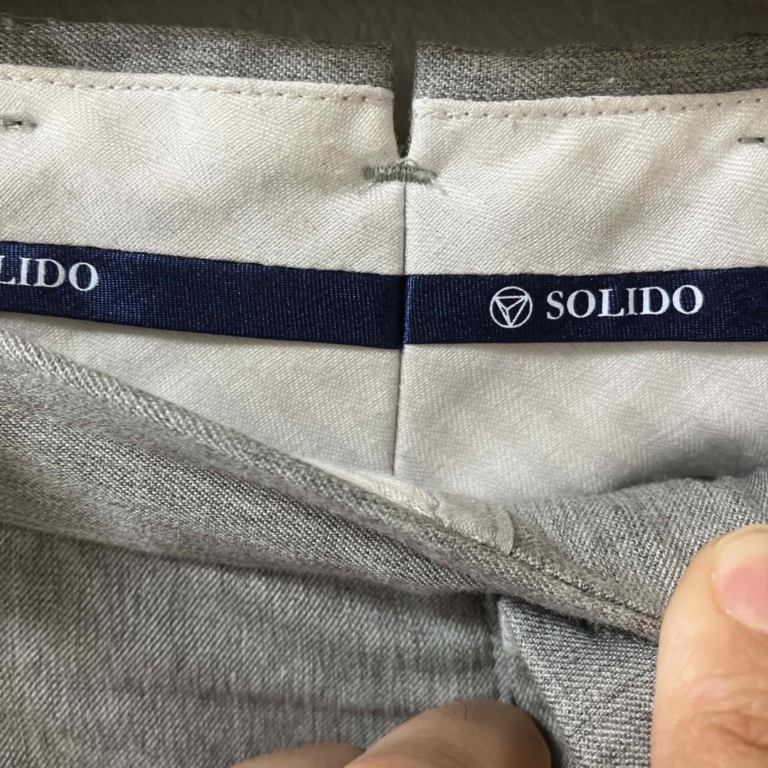 ソリード　SOLIDO テーパード　スラックス　グレー　サイズ01 美品