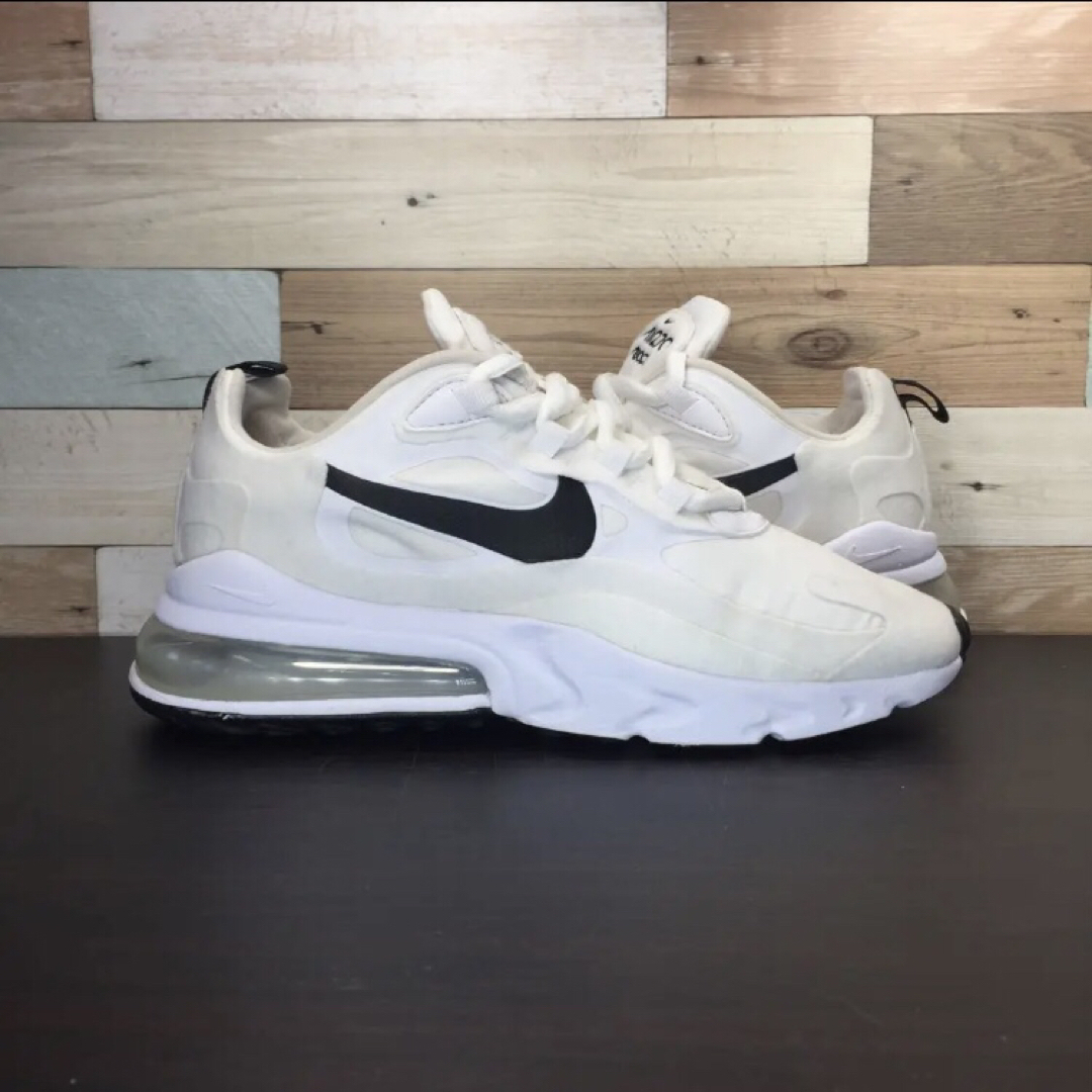 NIKE AIR MAX 270 REACT 24㎝