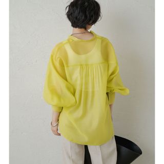 Loungedress - 【Loungedress】ボリュームスリーブシャツの通販 by