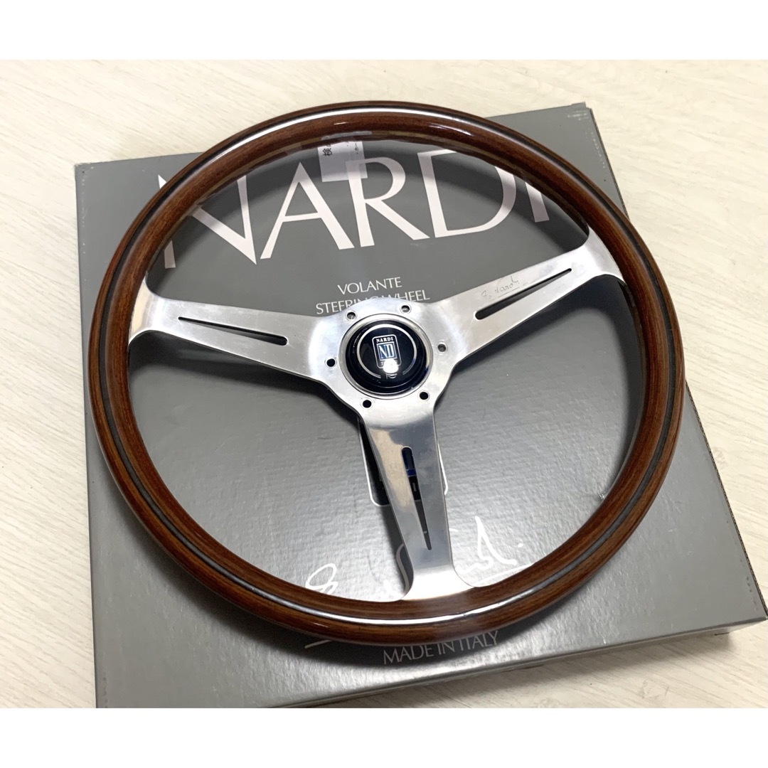 希少【NARDI Classic】36.5Φ ウッドステアリング　即決大歓迎汎用パーツ