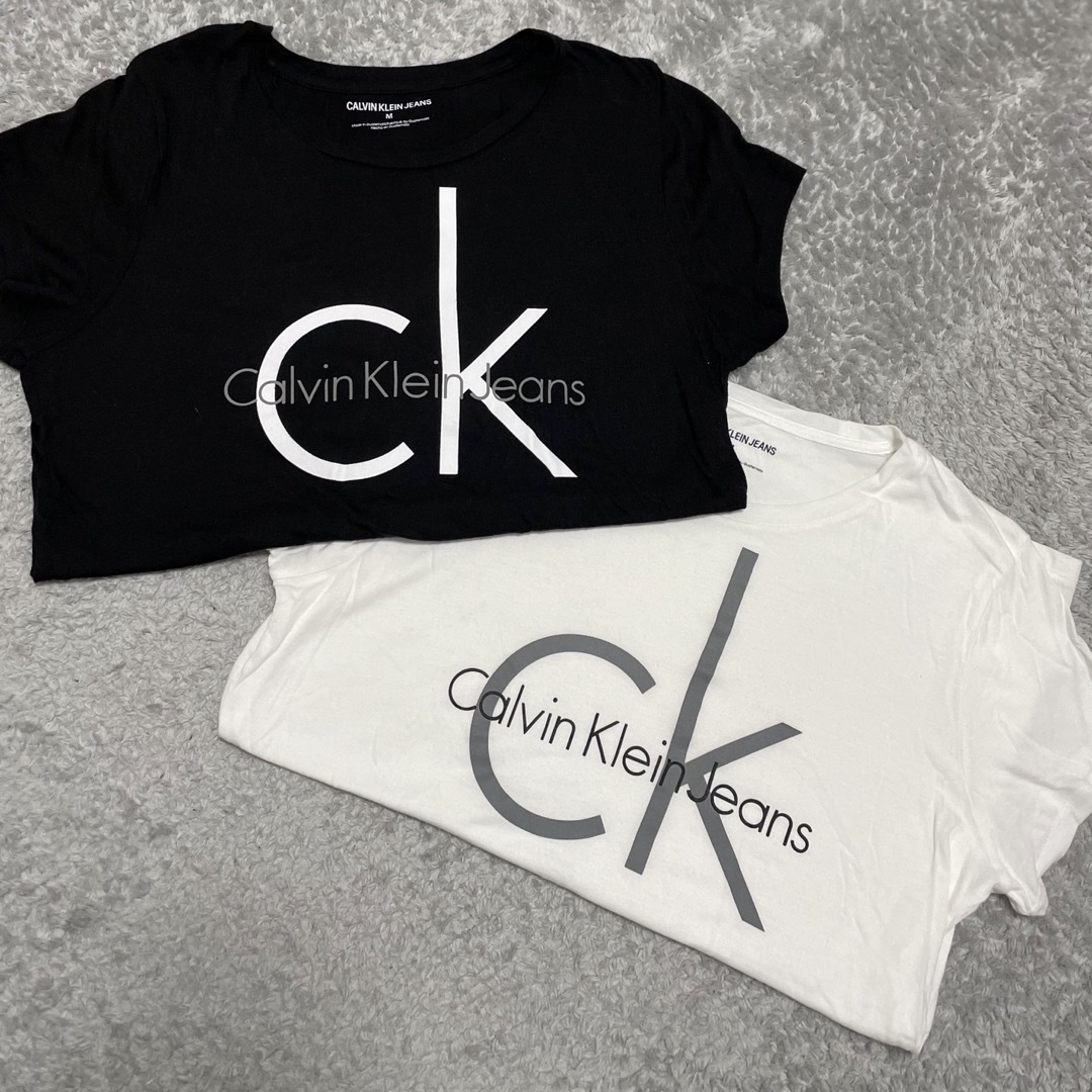 Calvin Klein(カルバンクライン)のTシャツ レディースのトップス(Tシャツ(半袖/袖なし))の商品写真