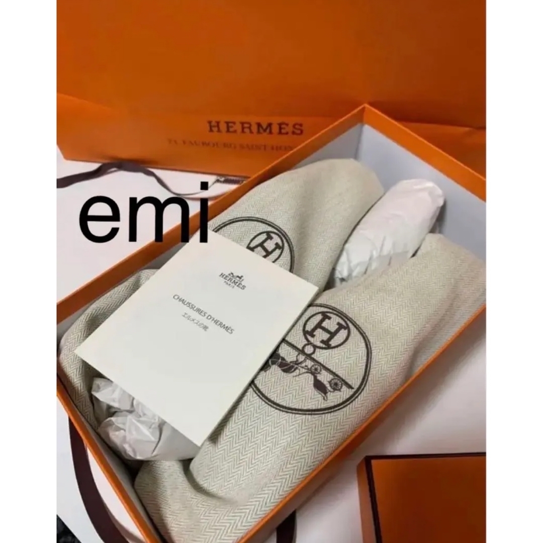 Hermes(エルメス)の新品未使用 入手困難 エルメスジプシー 黒 サンダル レディースの靴/シューズ(サンダル)の商品写真