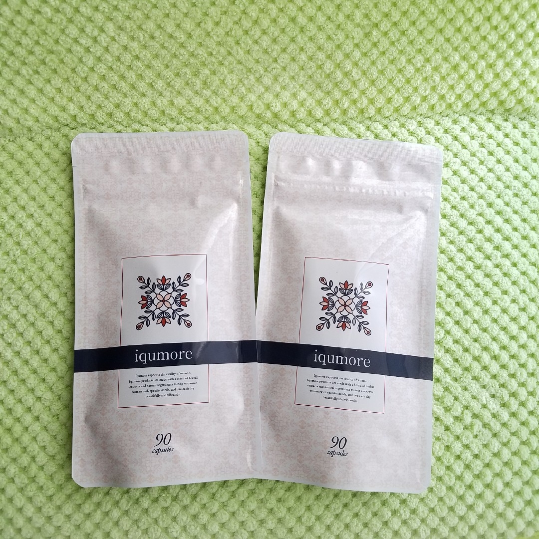 イクモア　サプリメント　90粒×2袋 コスメ/美容のヘアケア/スタイリング(ヘアケア)の商品写真