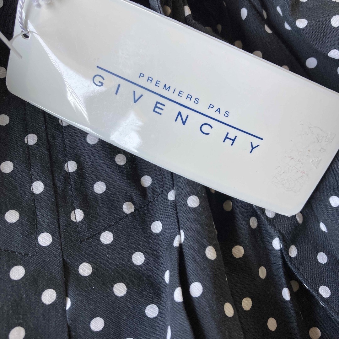 GIVENCHY(ジバンシィ)のGIVANCHY スカート　キッズ キッズ/ベビー/マタニティのキッズ服女の子用(90cm~)(スカート)の商品写真