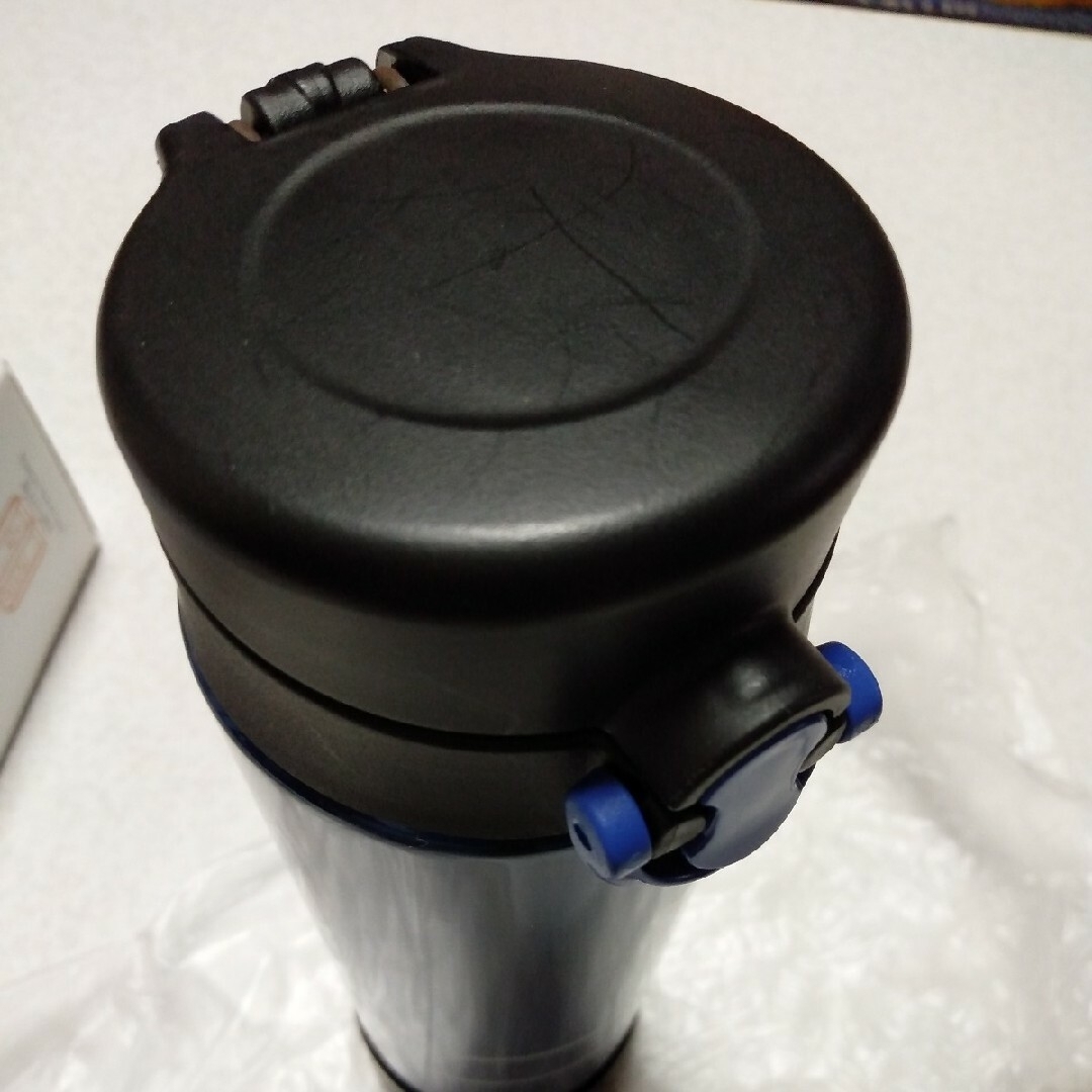 廃盤品 サーモス NIKE ハイドレーションボトル 0.5L 水筒 インテリア/住まい/日用品のキッチン/食器(弁当用品)の商品写真