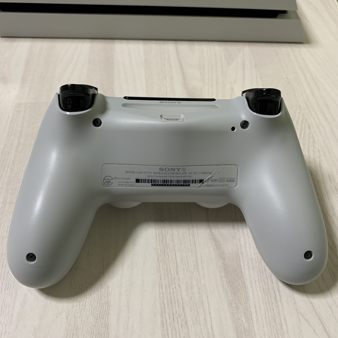 【美品】PS4本体　ホワイト