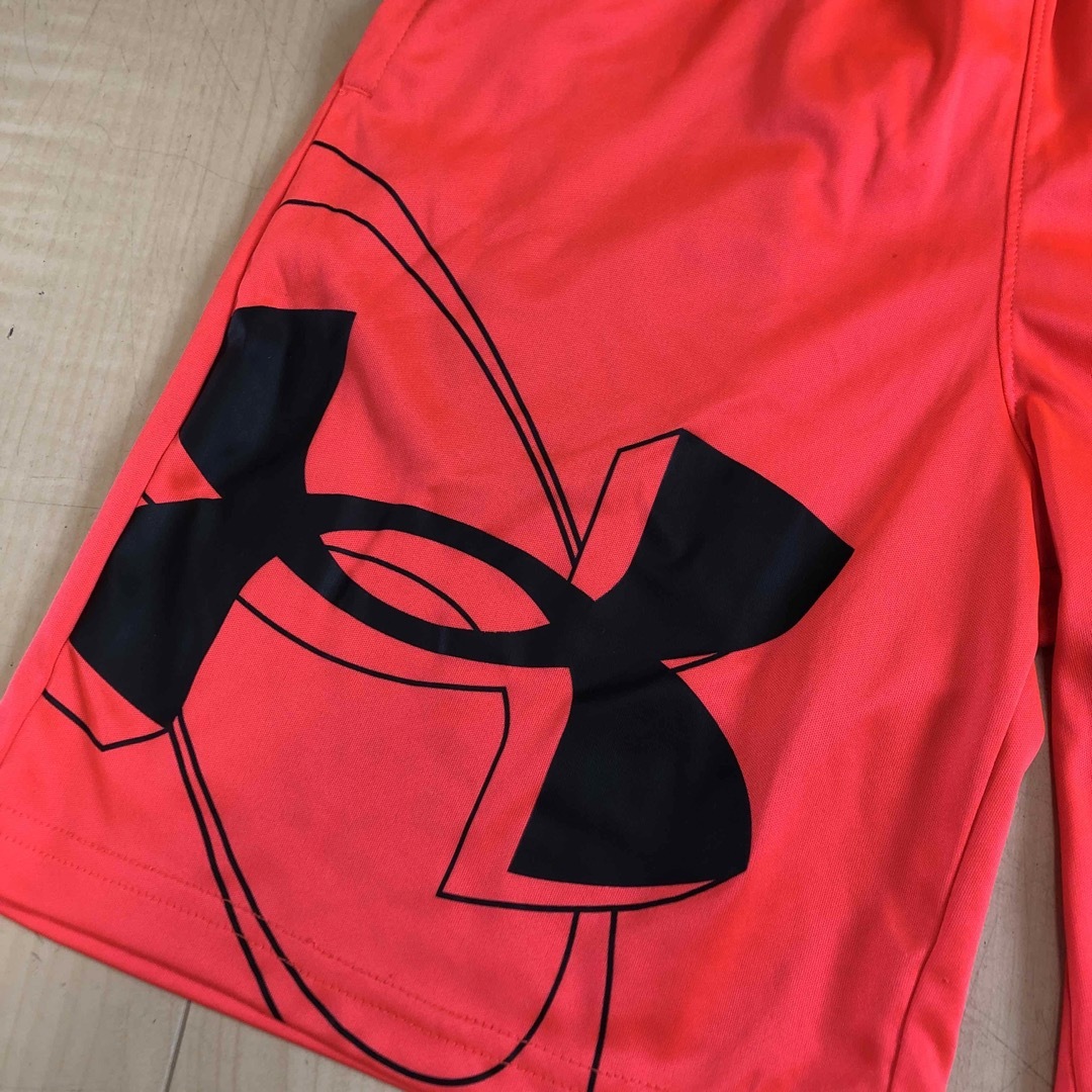 UNDER ARMOUR(アンダーアーマー)のアンダーアーマーYM Dパンツ キッズ/ベビー/マタニティのキッズ服男の子用(90cm~)(パンツ/スパッツ)の商品写真