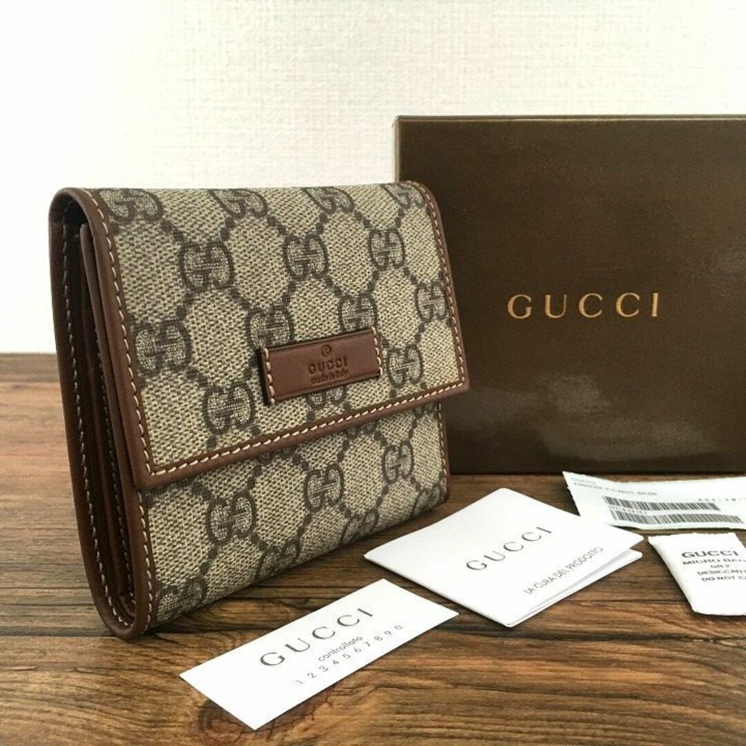 Gucci(グッチ)の未使用品 GUCCI 三つ折り財布 190338 PVC 499 メンズのファッション小物(折り財布)の商品写真