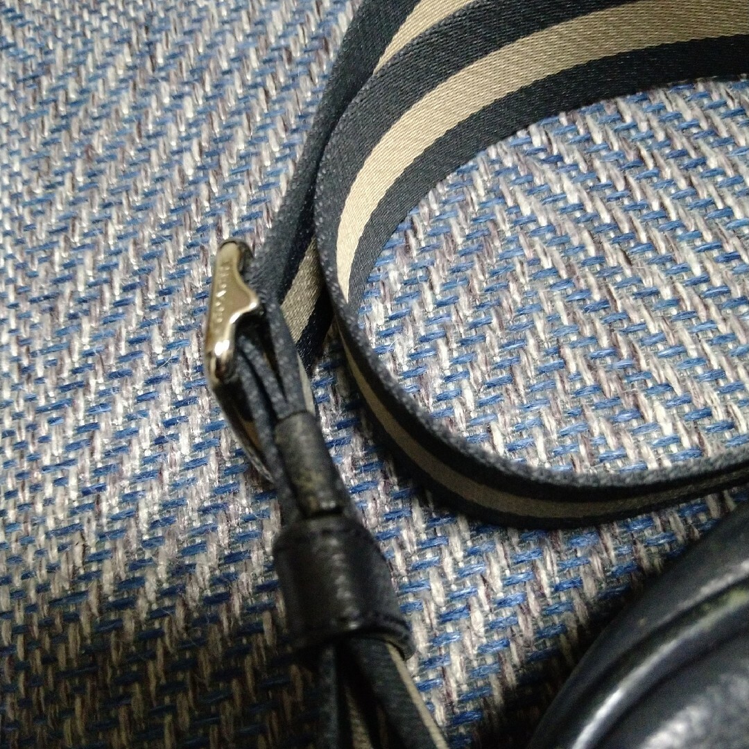 COACH(コーチ)の【値下済】COACH F54782 レザー ショルダーバッグ ネイビー USED メンズのバッグ(ショルダーバッグ)の商品写真