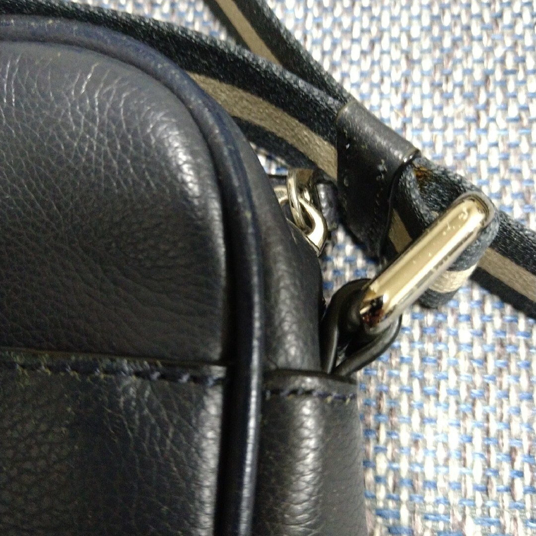 COACH(コーチ)の【値下済】COACH F54782 レザー ショルダーバッグ ネイビー USED メンズのバッグ(ショルダーバッグ)の商品写真