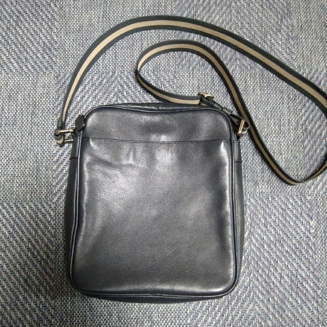 COACH(コーチ)の【値下済】COACH F54782 レザー ショルダーバッグ ネイビー USED メンズのバッグ(ショルダーバッグ)の商品写真