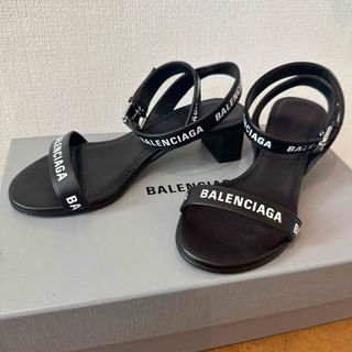 バレンシアガ(Balenciaga)の超美品バレンシアガBalenciaga ストラップサンダル35(サンダル)