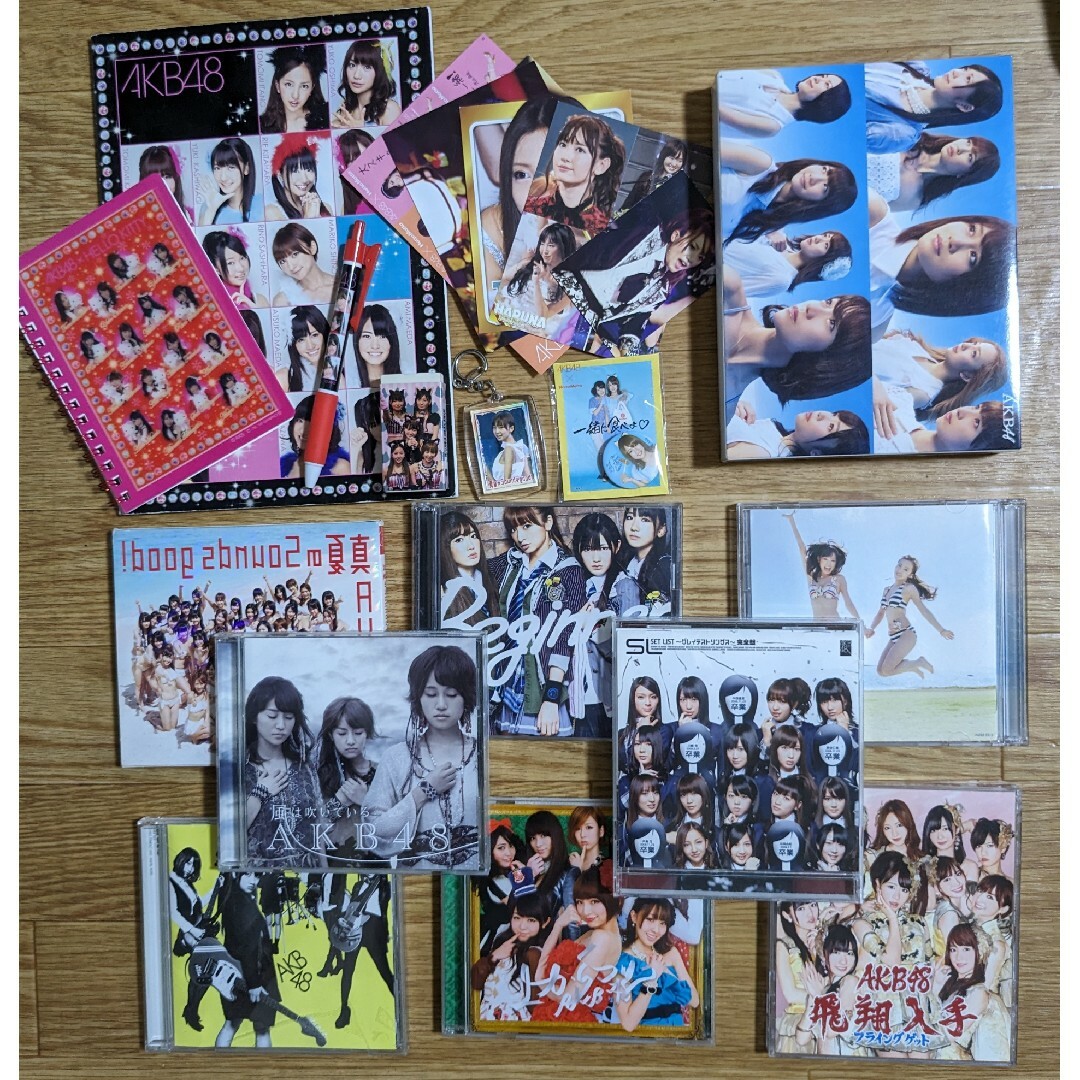AKB 雑貨,CD,DVDまとめ売り | フリマアプリ ラクマ
