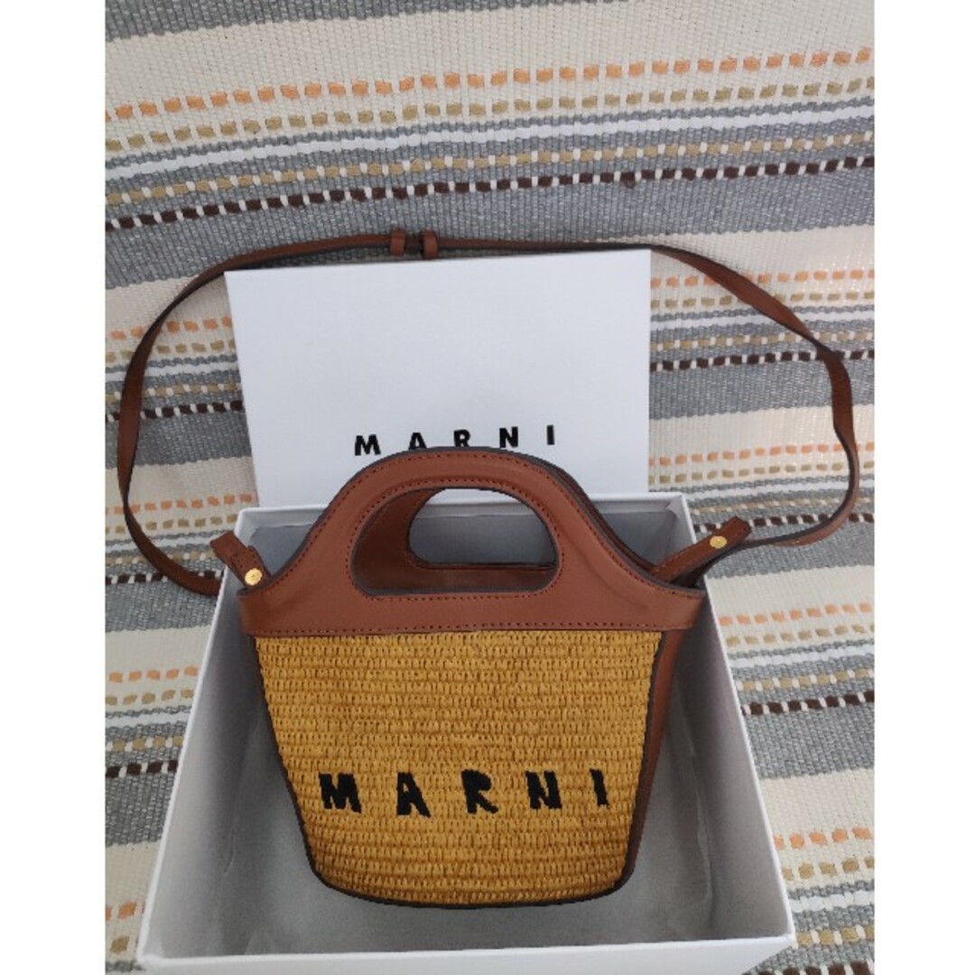 入荷処理 23SS 最新作 MARNI マルニ かごバッグ ピクニック アイボリー