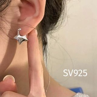 高品質 ★星★ピアス スターリングシルバー SV925(ピアス)