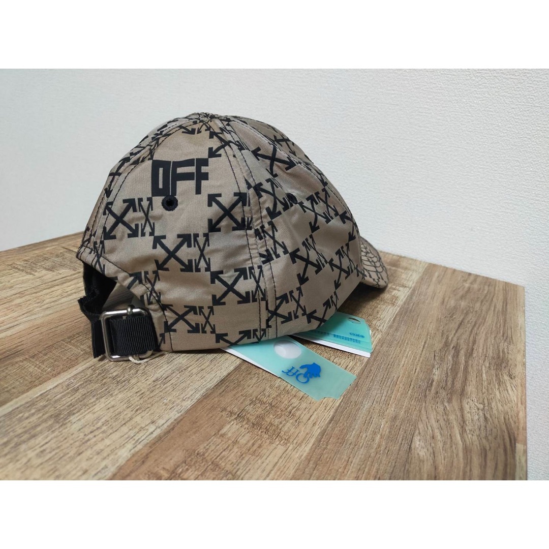 値下げ中】OFF-WHITE アローロゴデザイン キャップ 男女兼用【新品】-