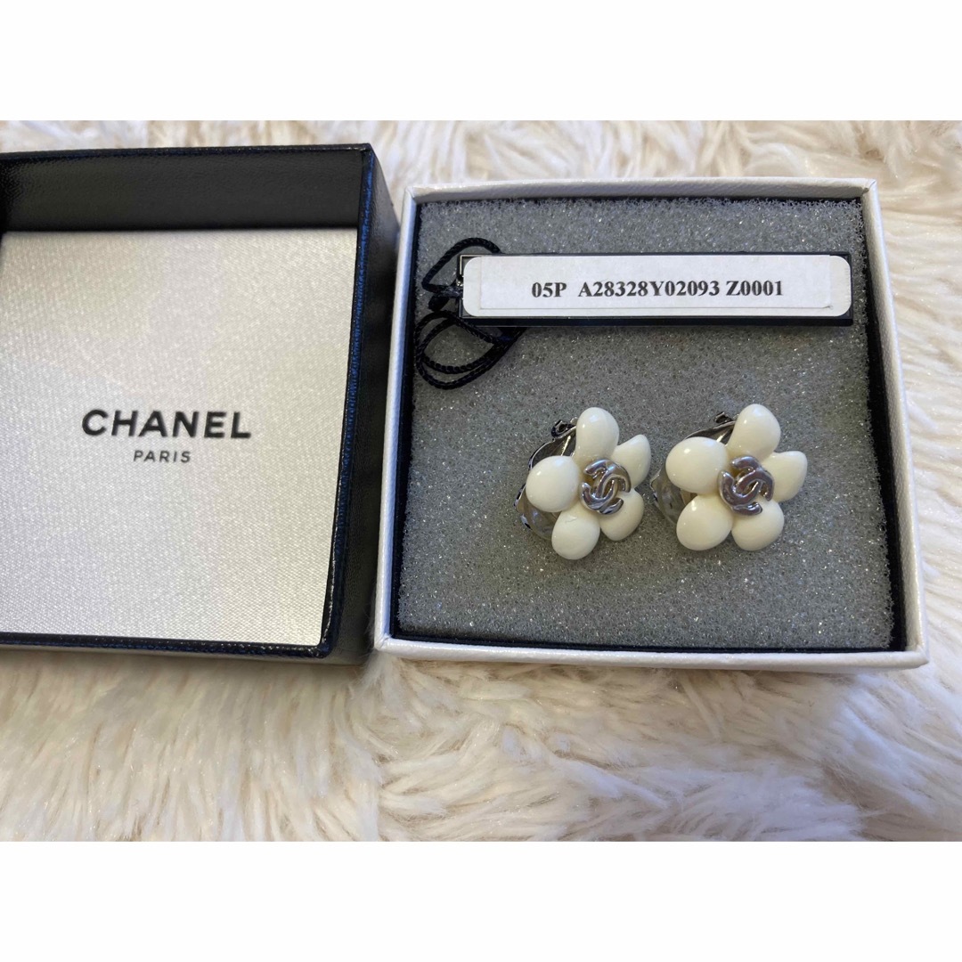 CHANEL(シャネル)のシャネル　　イヤリング　正規品 レディースのアクセサリー(イヤリング)の商品写真