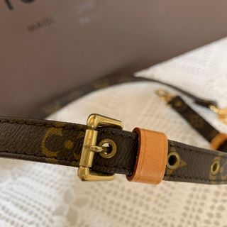 LOUIS VUITTON - ルイヴィトン LV ショルダーストラップ LOUIS VUITTON