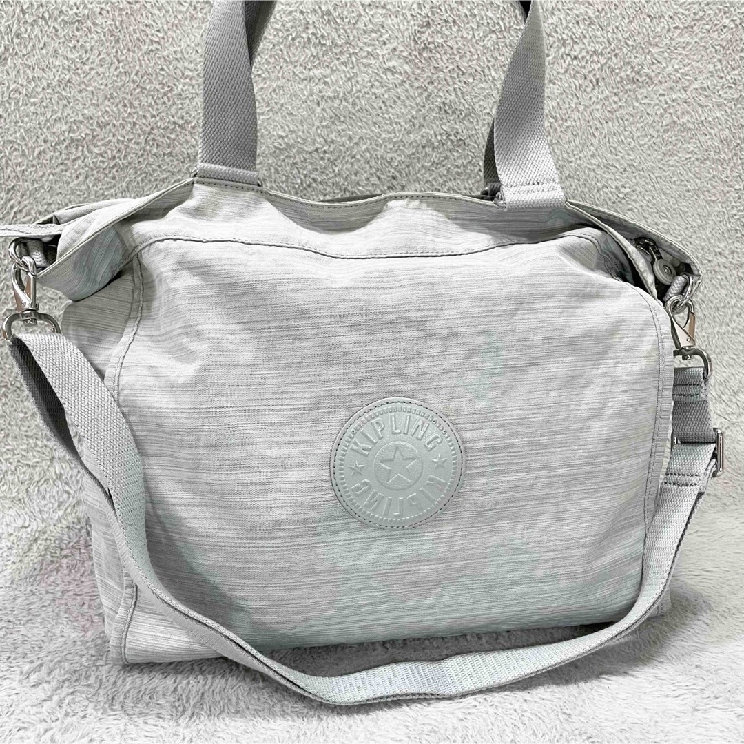 kipling(キプリング)のKipling キプリング 2way ボストンバッグ ショルダーバッグ グレー レディースのバッグ(ボストンバッグ)の商品写真