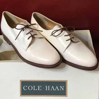 コールハーン(Cole Haan)の▫︎ コールハーン　エナメル　シューズ　▫︎(ローファー/革靴)