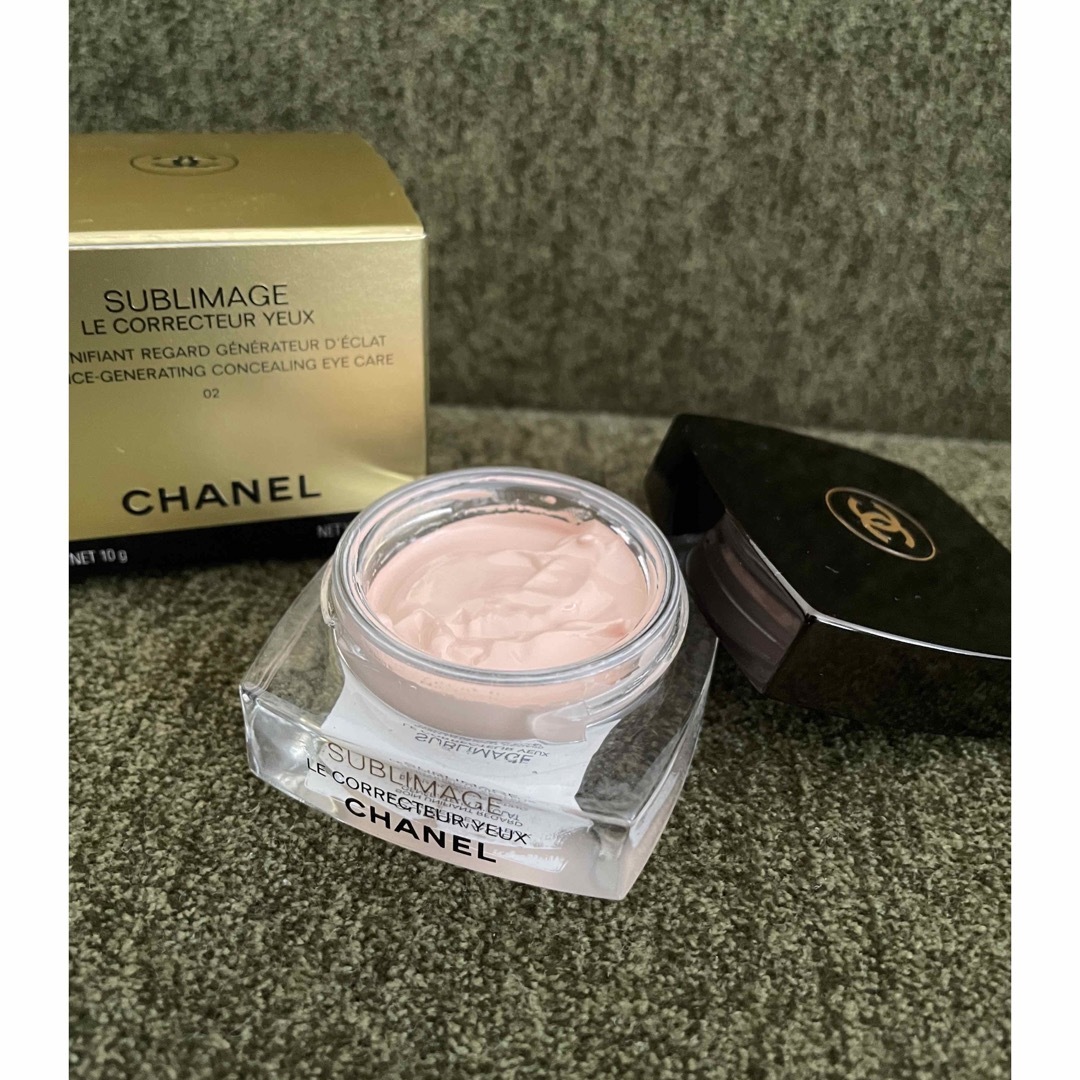 ほぼ未使用 CHANEL サブリマージュ ル コレクトゥール ユー 02