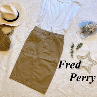 フレッドペリー(FRED PERRY)の【美品】FRED PERRY タイトスカート　ベージュ　 S 膝丈スカート(ひざ丈スカート)