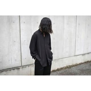 コモリ(COMOLI)の希少 COMOLI コモリ レーヨン オープンカラー シャツ 1(シャツ)