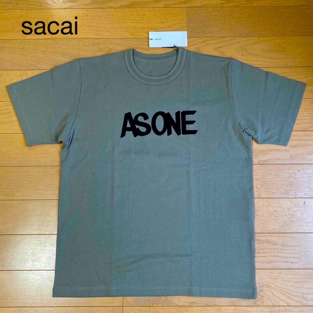 新品未使用サイズ4／ネイビーsacai×carhartt Tシャツ