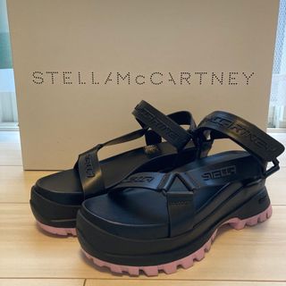 ステラマッカートニー(Stella McCartney)のほぼ未使用！ステラマッカートニー/厚底サンダル/35サイズ(22.5-23.0)(サンダル)