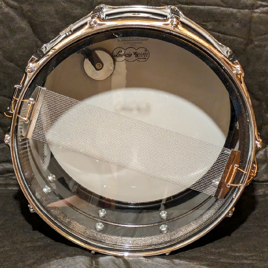 Ludwig(ラディック)のLudwig LM405 14✕6.5 アクロライト スネアドラム 楽器のドラム(スネア)の商品写真