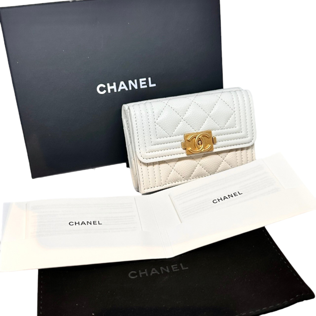 シャネル CHANEL ボーイシャネル コンパクトウオレット 三つ折り