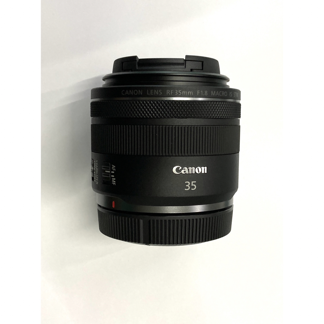 Canon(キヤノン)のCANON RF35mm F1.8 MACRO IS STM スマホ/家電/カメラのカメラ(レンズ(単焦点))の商品写真